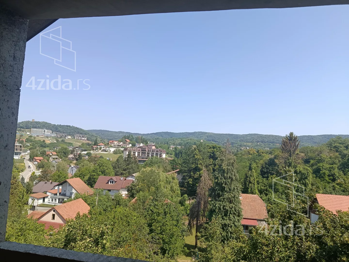 Turistički objekat | 4zida