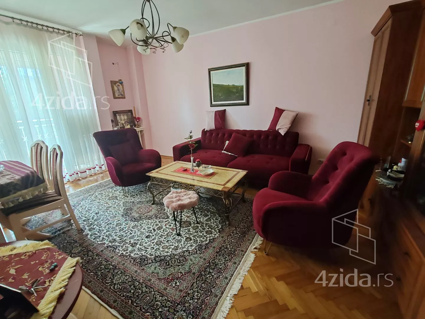 Troiposoban stan | 4zida