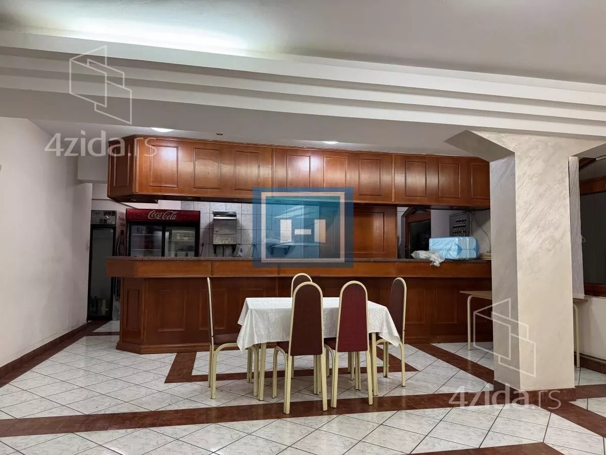 Ugostiteljski objekat | 4zida