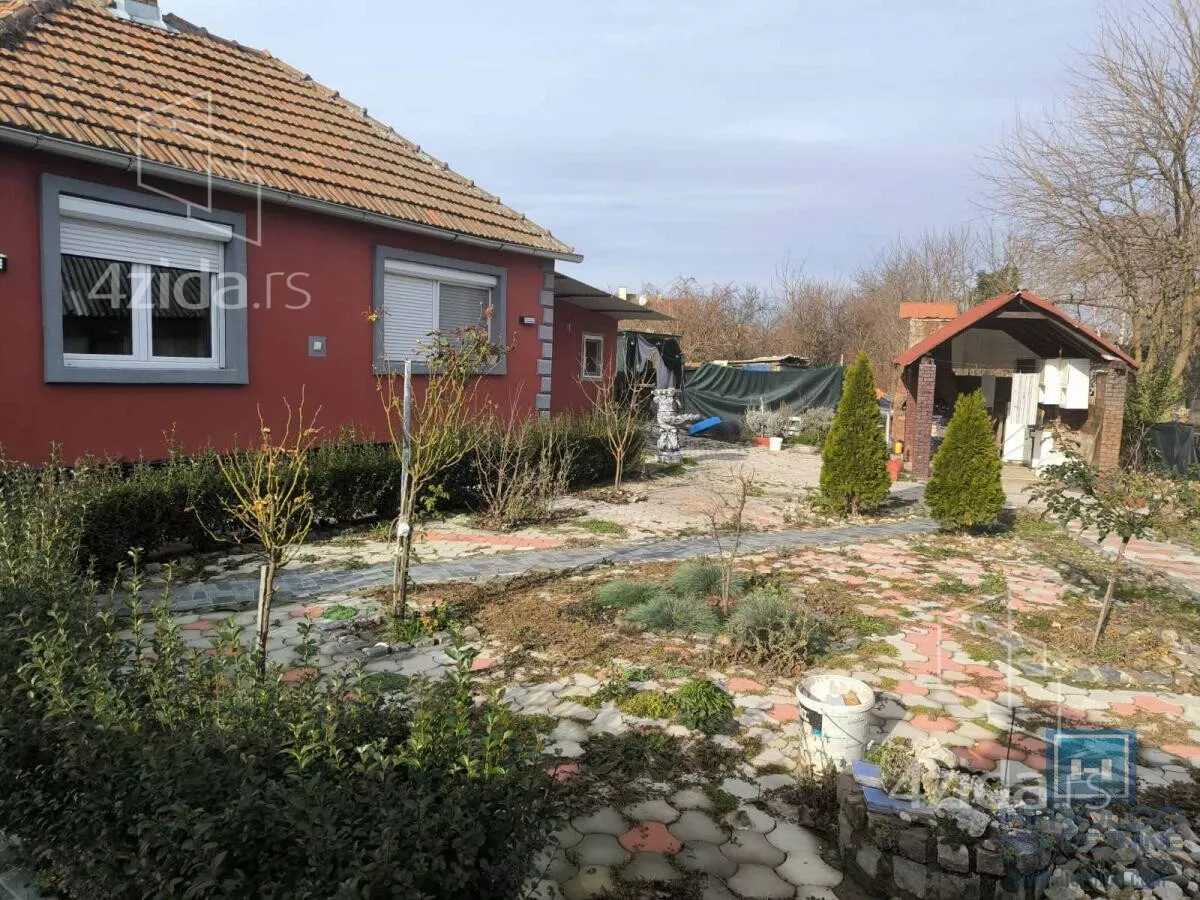 Kuća | 4zida