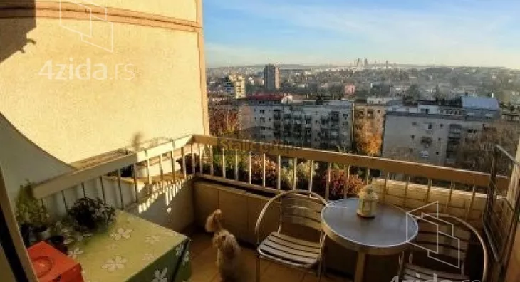 Troiposoban stan | 4zida