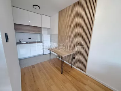 Bulevar Patrijarha Pavla (Somborski Bulevar) | 4zida.rs
