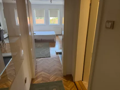 Žitni Trg | 4zida.rs