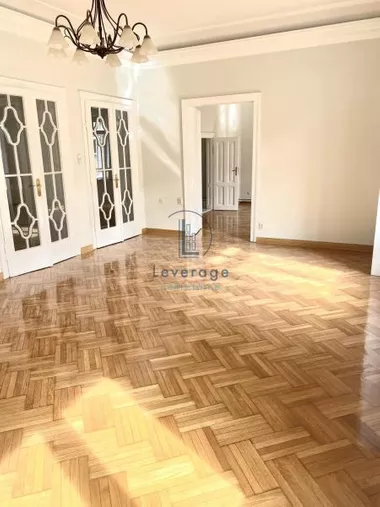 Cara Uroša