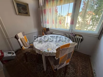 Džordža Vašingtona | 4zida.rs