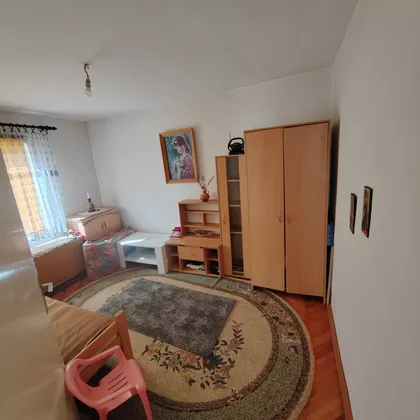 Rađevska | 4zida.rs