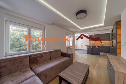 Maksima Gorkog | 4zida.rs