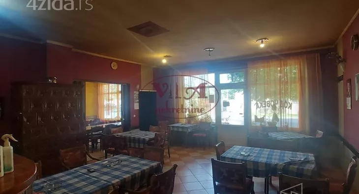 Poslovni prostor | 4zida