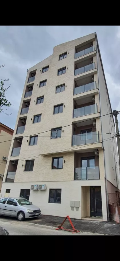 Aleksandra Fleminga 38 | 4zida.rs