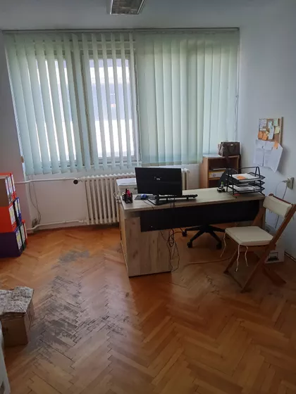 Cara Dušana 4/2 | 4zida.rs