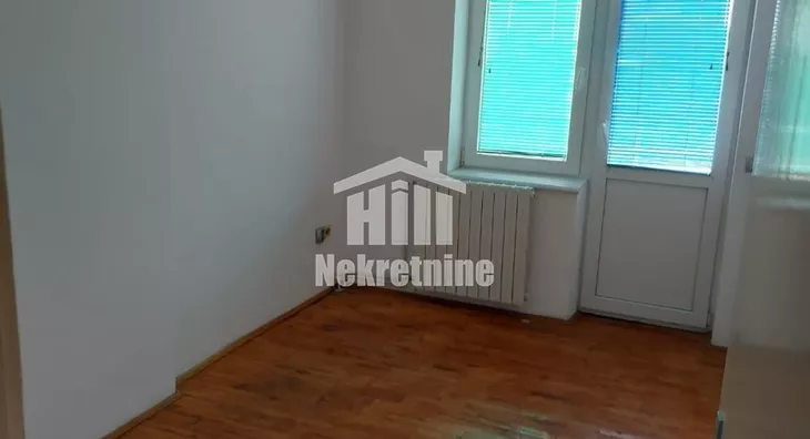 5-etažna kuća | 4zida