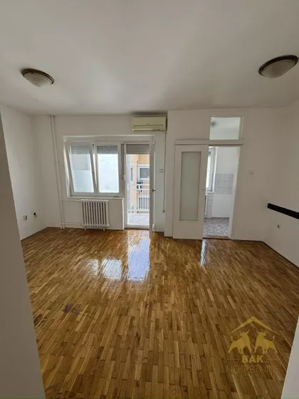Novi Sad - Centar | 4zida.rs