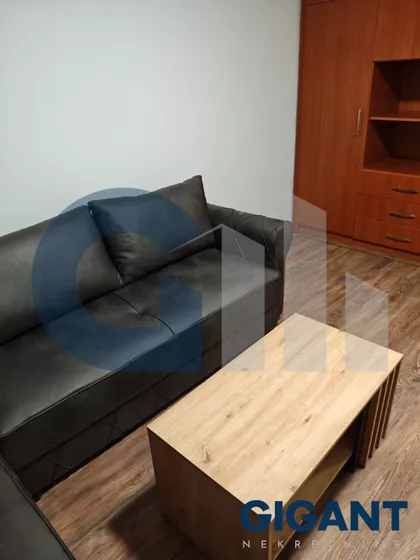 Pariske komune | 4zida.rs