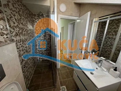 Vojvode Mišića | 4zida.rs