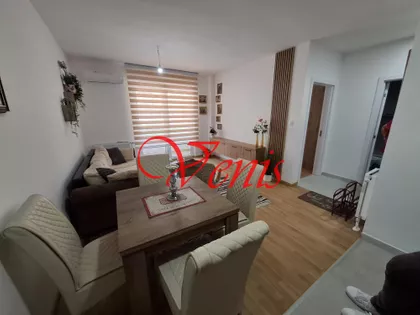Heroja Pinkija | 4zida.rs