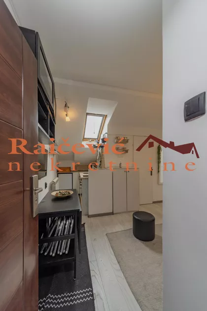 Carice Milice | 4zida.rs