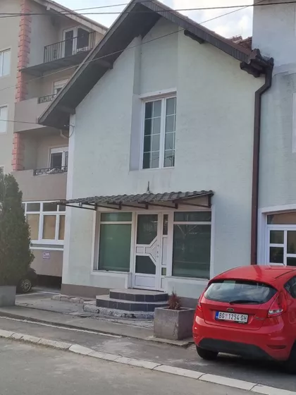 Braće Radišić | 4zida.rs