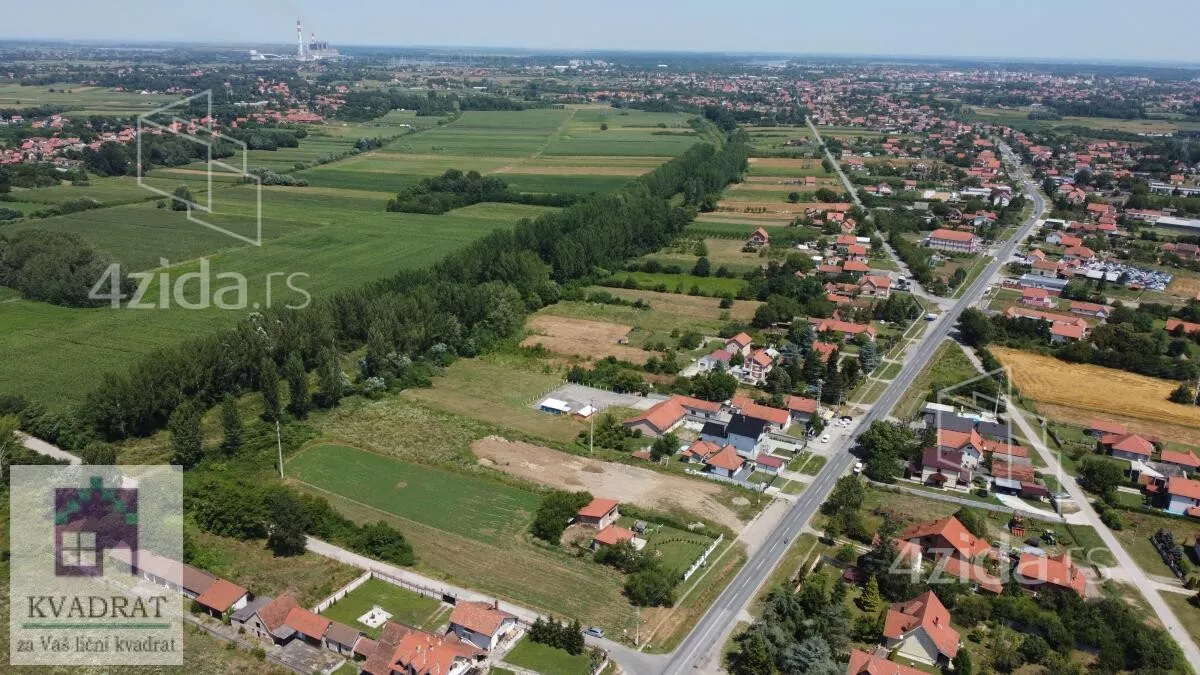Plac | 4zida