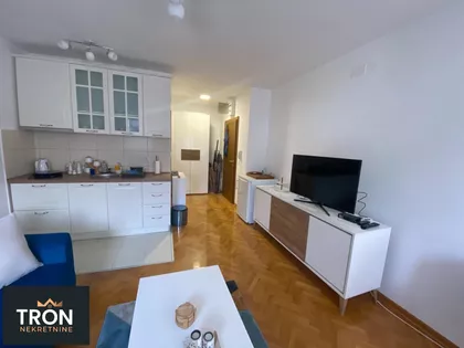 Nemanjina | 4zida.rs