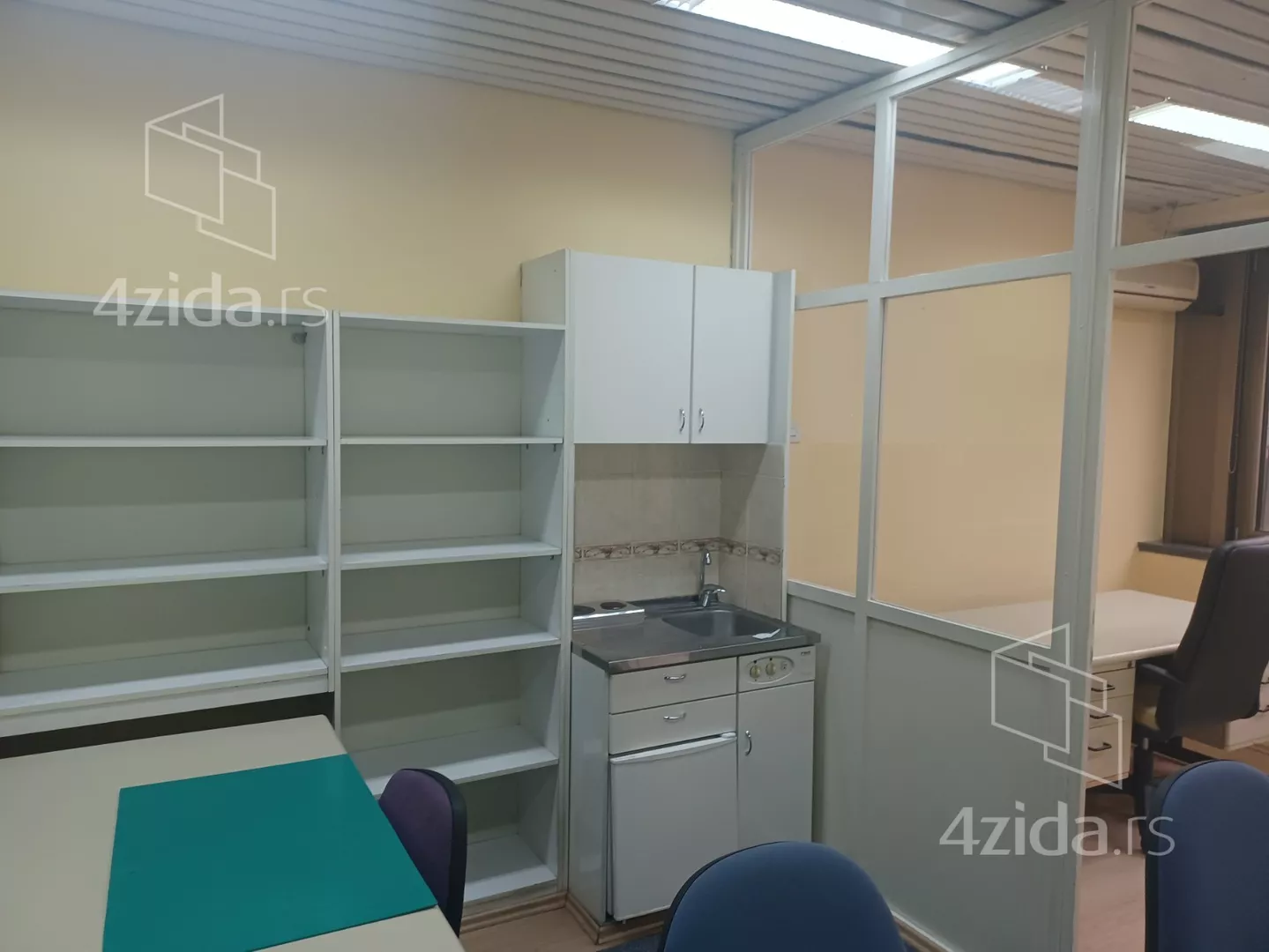 Kancelarija | 4zida