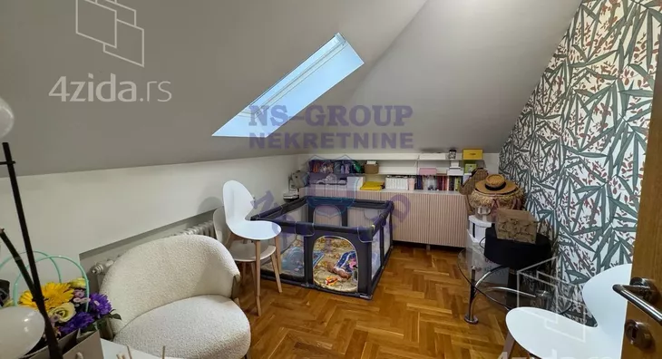 Petosoban stan | 4zida