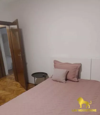 VLADIKE ĆIRIĆA | 4zida.rs