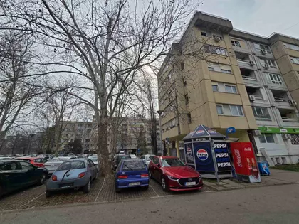 Balzakova | 4zida.rs