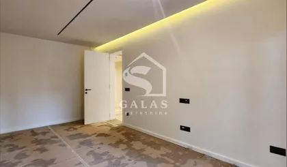 Autokomanda | 4zida.rs