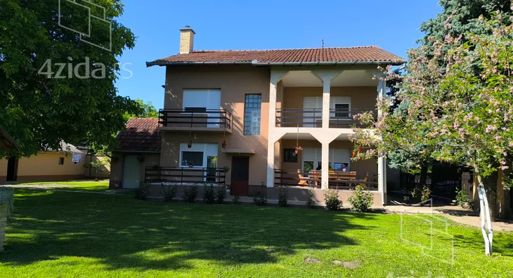 Kuća | 4zida