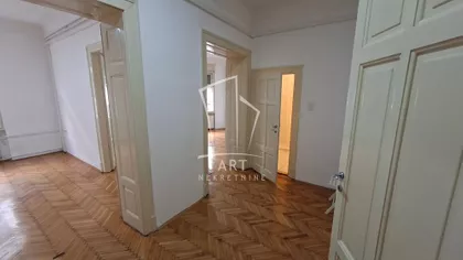 Maršala Birjuzova | 4zida.rs