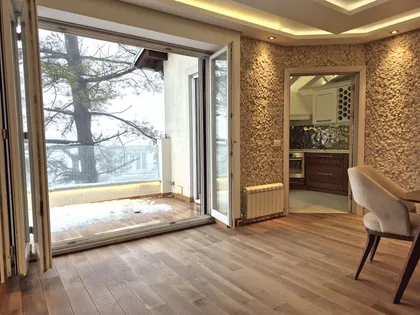 Cara Iraklija | 4zida.rs