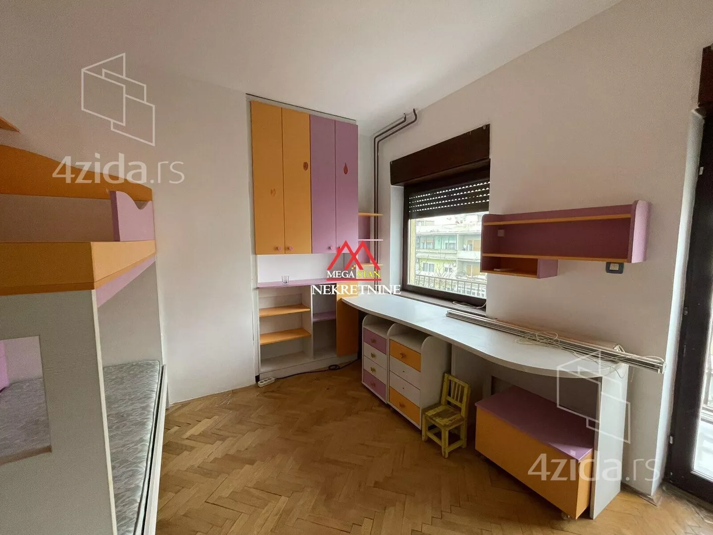 Četvorosoban stan | 4zida