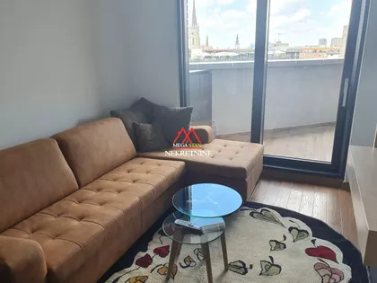 Trg Galerija | 4zida.rs