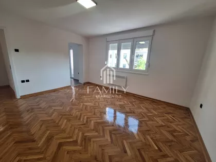 Adamovićevo Naselje | 4zida.rs