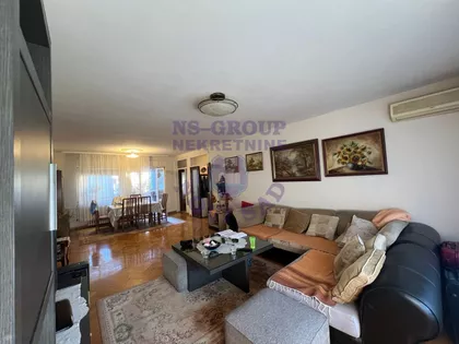 Maksima Gorkog | 4zida.rs