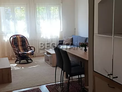 Marka Oreškovica | 4zida.rs