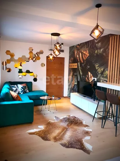 Krfska | 4zida.rs