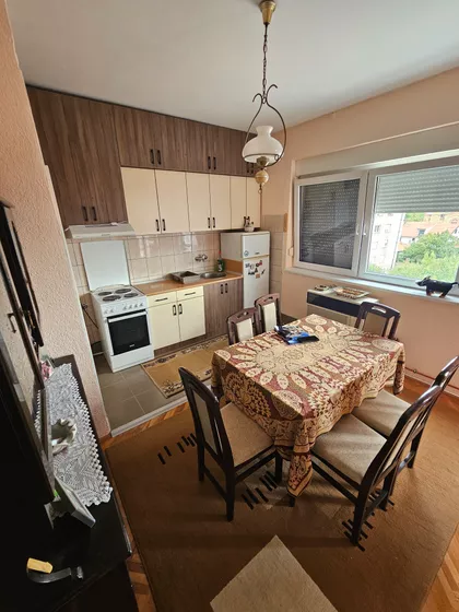 Maksima Gorkog Bb | 4zida.rs