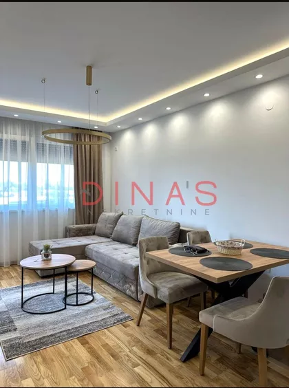 Bulevar Patrijarha Pavla (Somborski Bulevar) | 4zida.rs