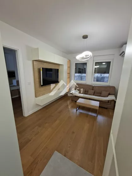 Ledinačka | 4zida.rs