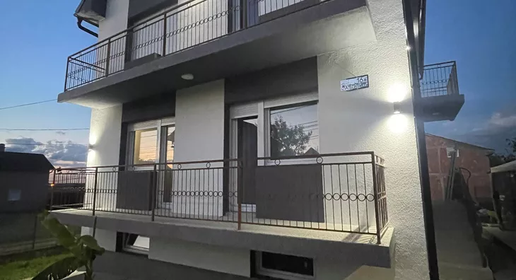 3-etažna kuća | 4zida