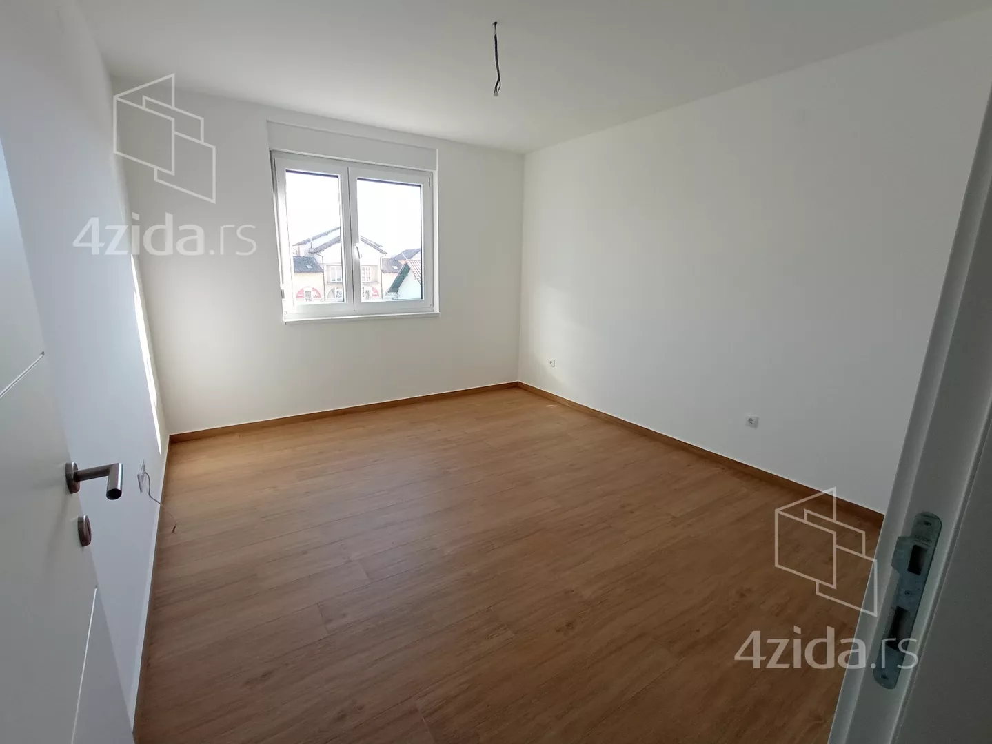 Kancelarija | 4zida