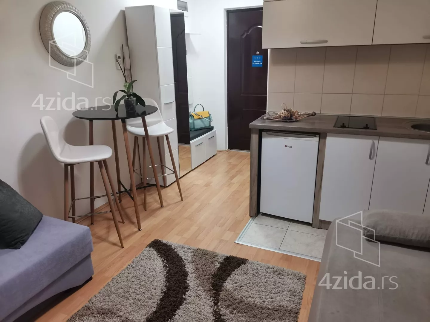 Garsonjera | 4zida