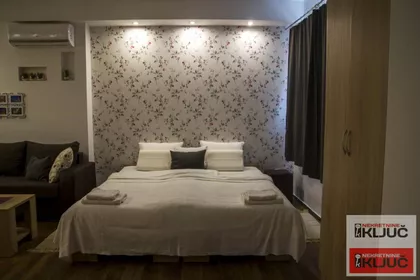 Novi Sad - Centar | 4zida.rs