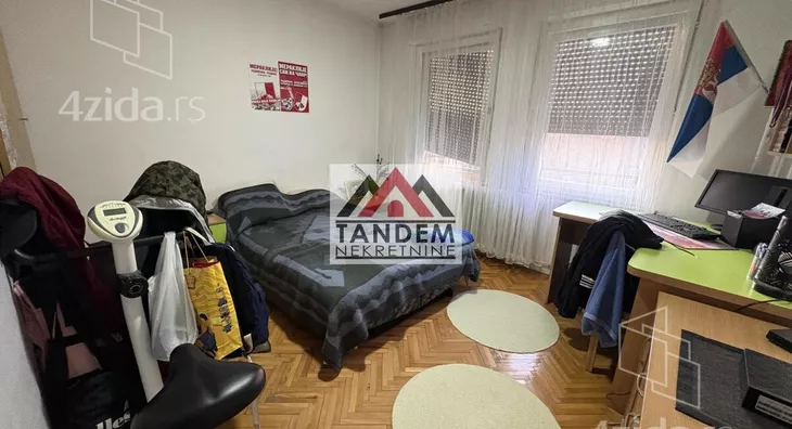 Četvoroiposoban stan | 4zida