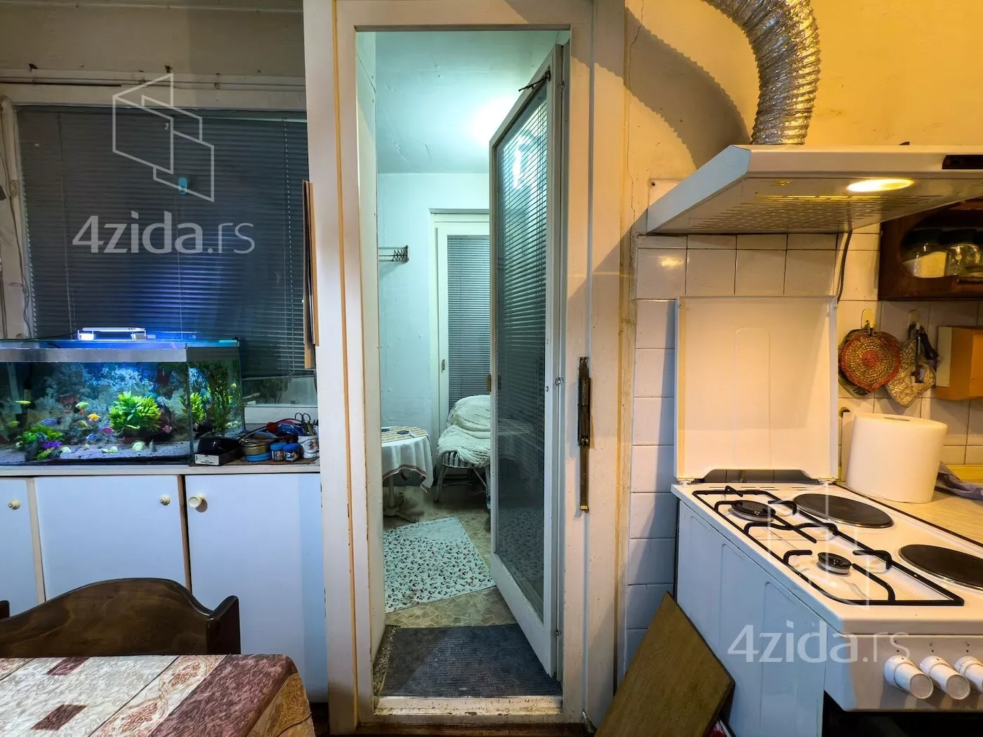 Dvoiposoban stan | 4zida