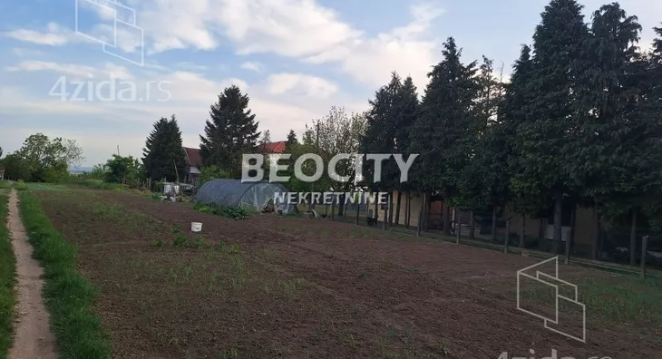 Plac | 4zida
