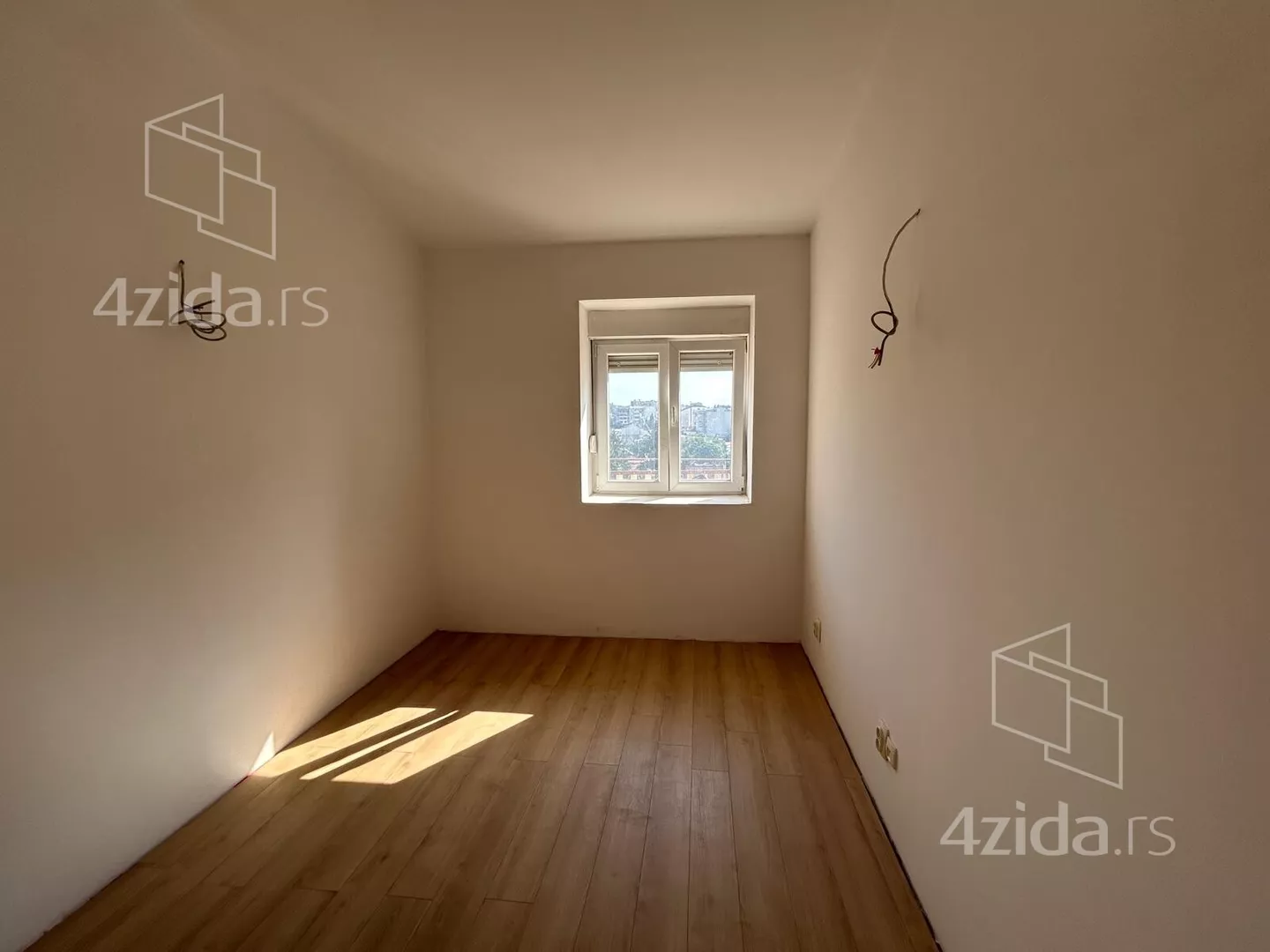 Kancelarija | 4zida