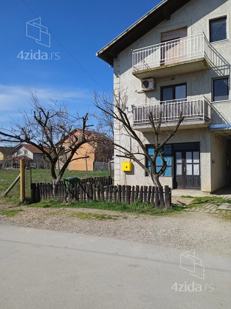 3-etažna kuća | 4zida