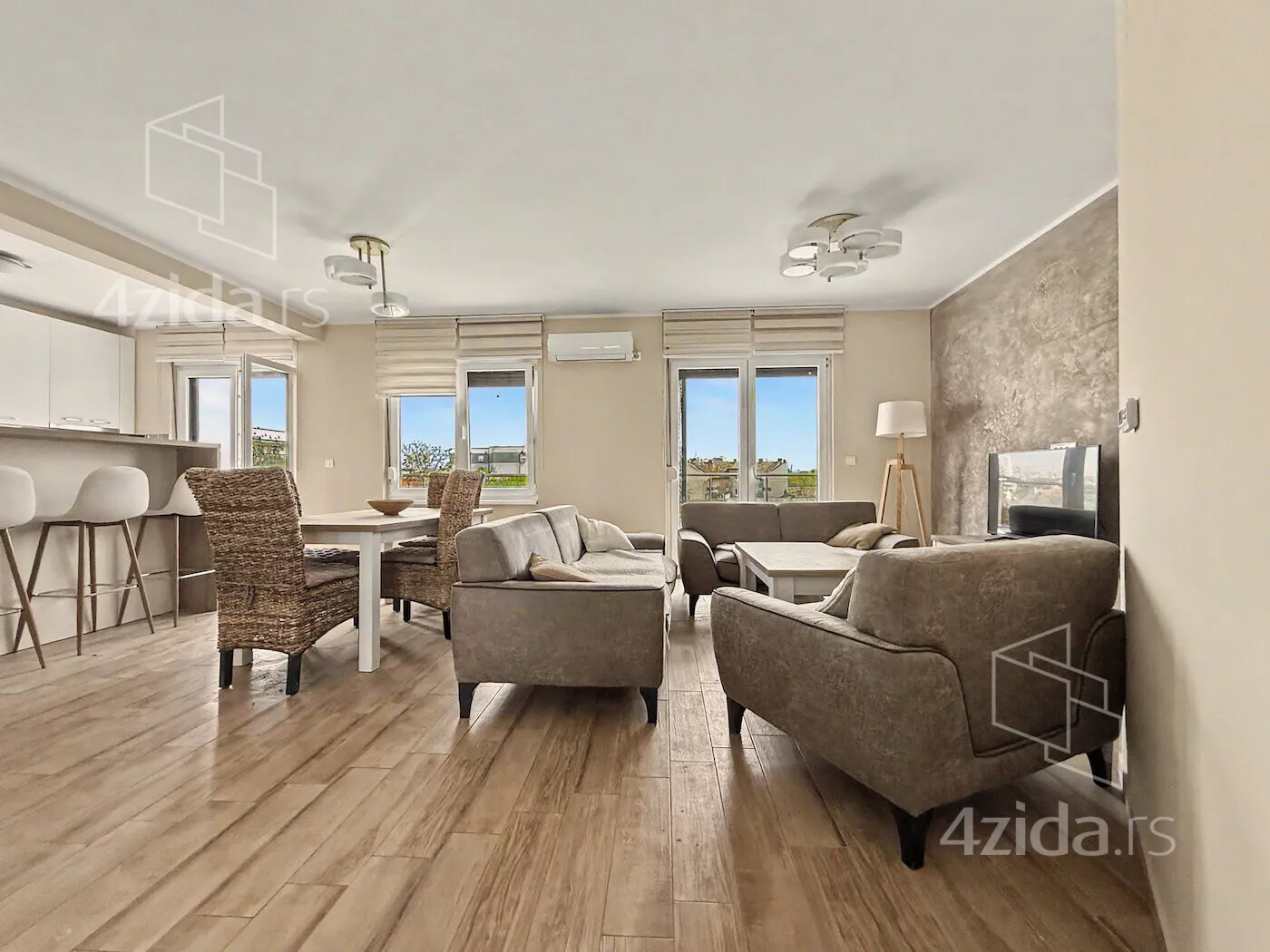 Trosoban stan | 4zida